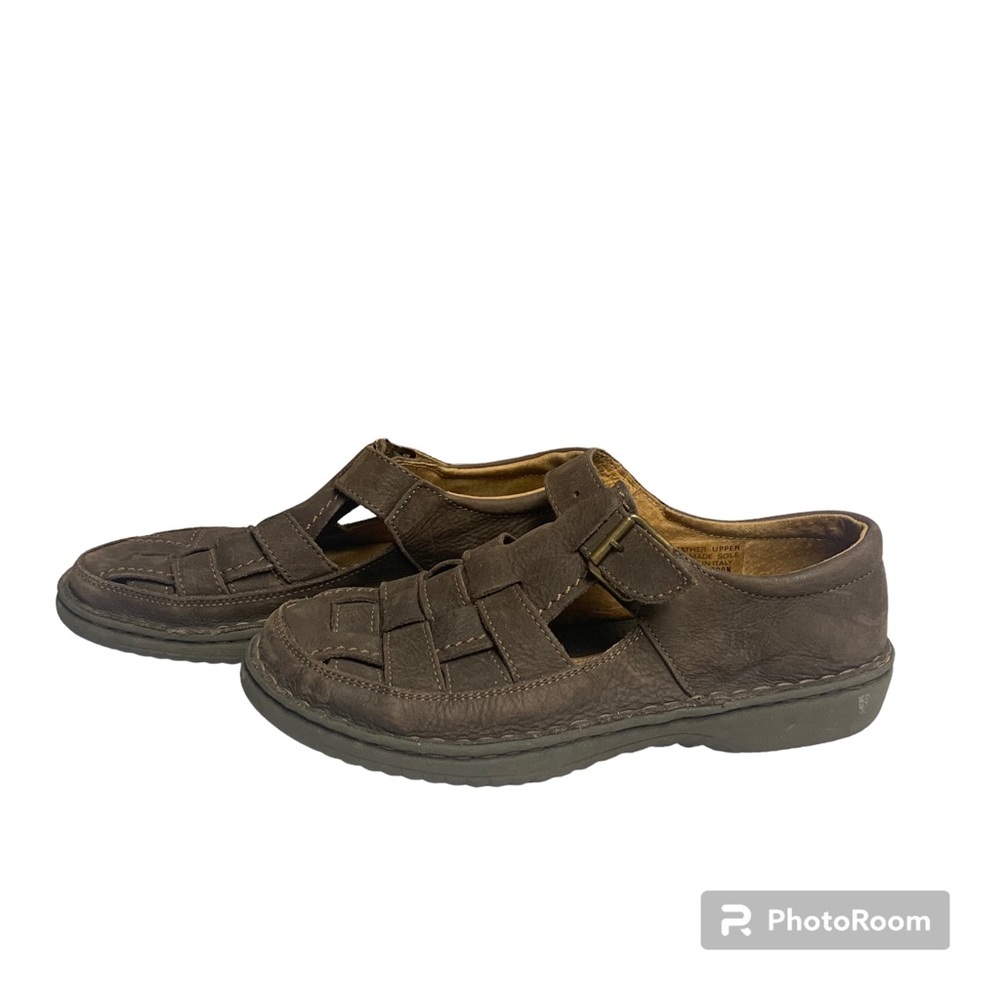 Bass dark brown slip on shoes size 6M Lisbon style basket weave adjustable